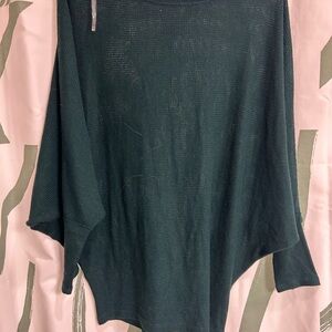 Elegant Green Women's Sweater